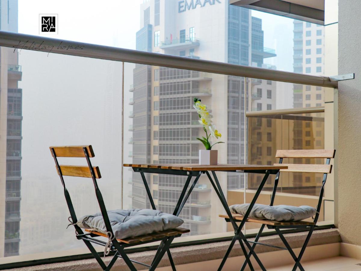Mira Holiday Homes - Newly Furnished Studio In Downtown ดูไบ ภายนอก รูปภาพ