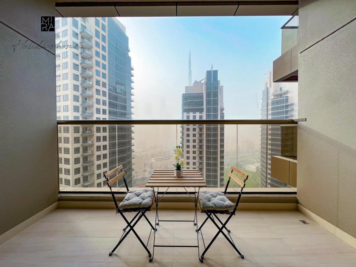 Mira Holiday Homes - Newly Furnished Studio In Downtown ดูไบ ภายนอก รูปภาพ