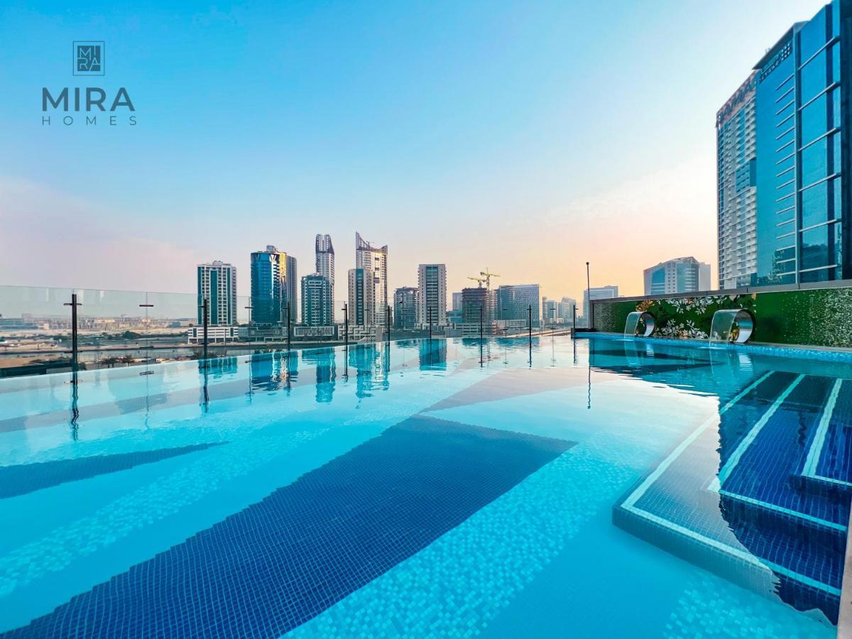 Mira Holiday Homes - Newly Furnished Studio In Downtown ดูไบ ภายนอก รูปภาพ